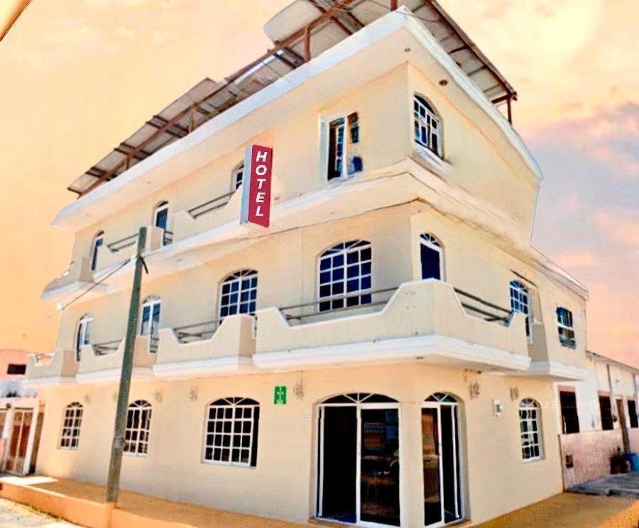 Hotel Baroni Progreso  Esterno foto